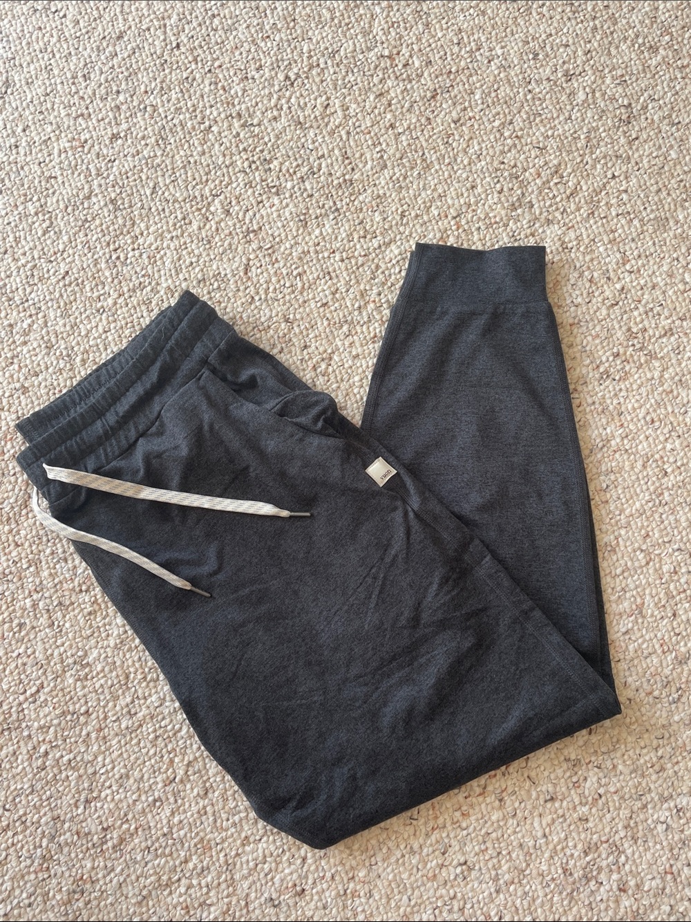 Vuori Performance Jogger Heathered Grey Black Cropped Drawstring Pants Size S